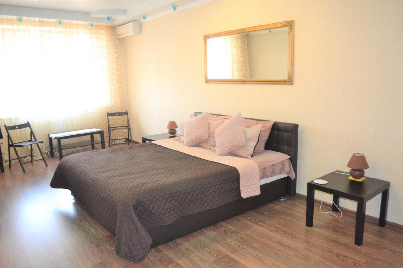 Luxcityapart On Olievskaya Kiev Esterno foto