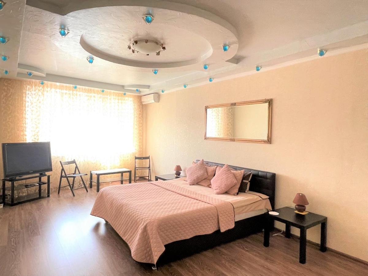 Luxcityapart On Olievskaya Kiev Esterno foto
